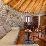 One-bedroom In *