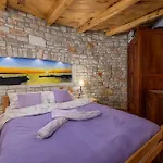 One-bedroom In * Cukrici